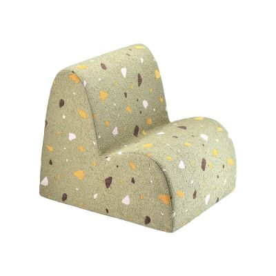 Fotoliu de copii verde cu tapiÈu009Berie din Èu009BesÄu0083turÄbouclÃ©/cu tapiÈu009Berie din chenille Terrazzo Cloud âu0080Wigiwama