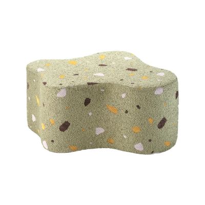 Puf de copii verde cu tapiÈu009Berie din Èu009BesÄu0083turÄbouclÃ©/cu tapiÈu009Berie din chenille Terrazzo Cloud âu0080Wigiwama