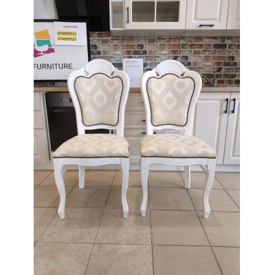 SET 2 SCAUNE NR 43 DISPONIBIL UN SET