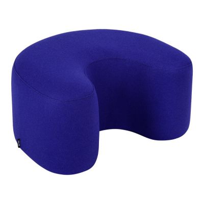 Puf albastru cu tapițerie din lână Ü – noo.ma