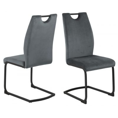 Set 2 scaune tapitate cu stofa si picioare metalice, Ulla Velvet Gri inchis / Negru, l43xA58xH100 cm