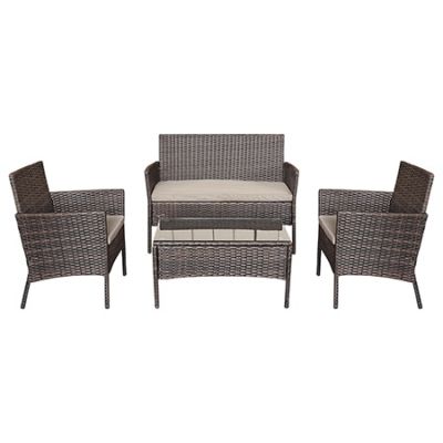 Mobila din ratan ideala pentru un balcon sau gradina mica. Mobila din ratan ideala pentru un balcon sau gradina mica.