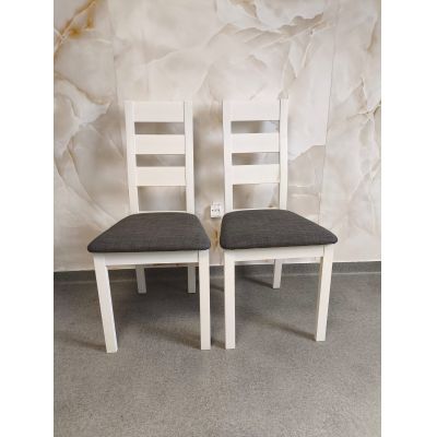 set 2 scaune nr 33 disponibil un set